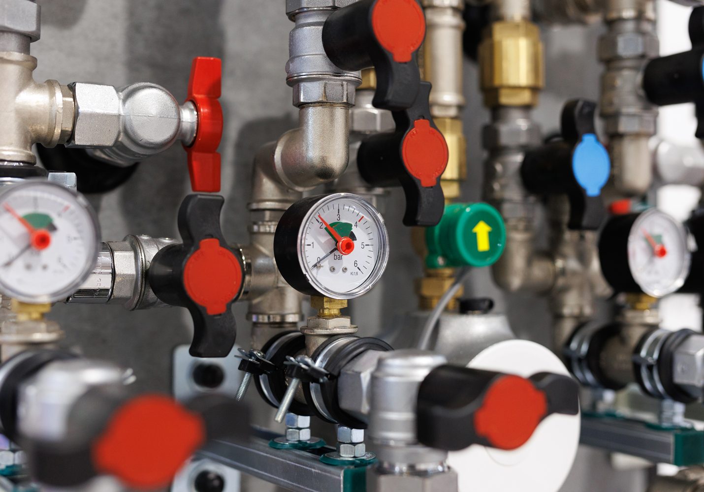 pressure-gauge-pipeline-system-valve-control-system-boiler-room pressure-gauge-pipeline-system-valve-control-system-boiler-room